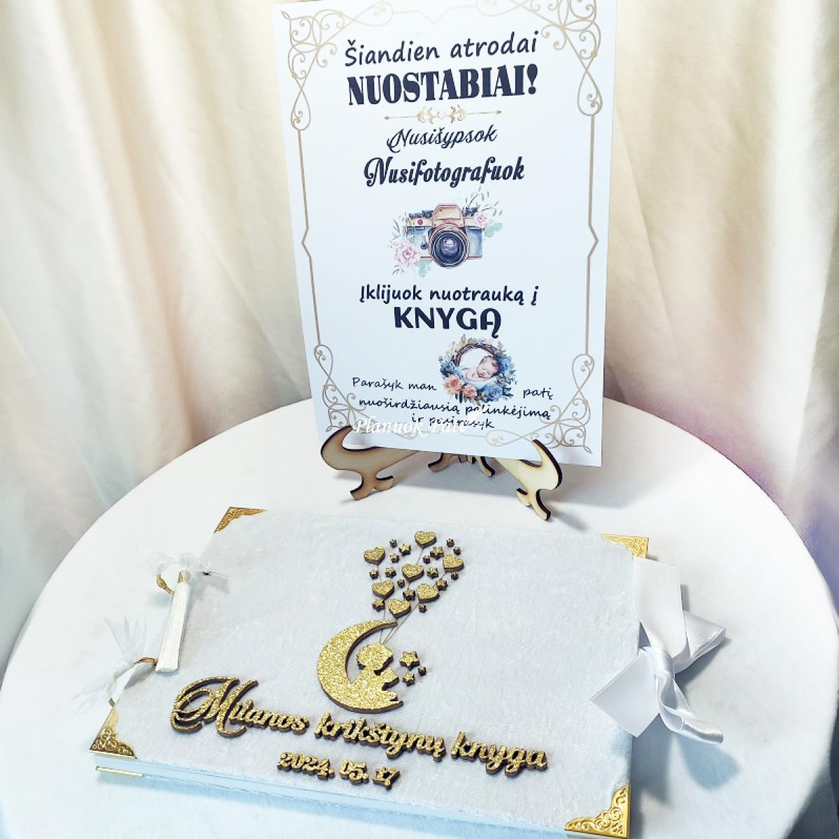 Krikštynų albumas Mėnulio Pasaka