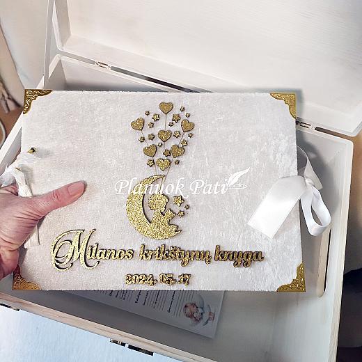 Krikštynų albumas Mėnulio Pasaka