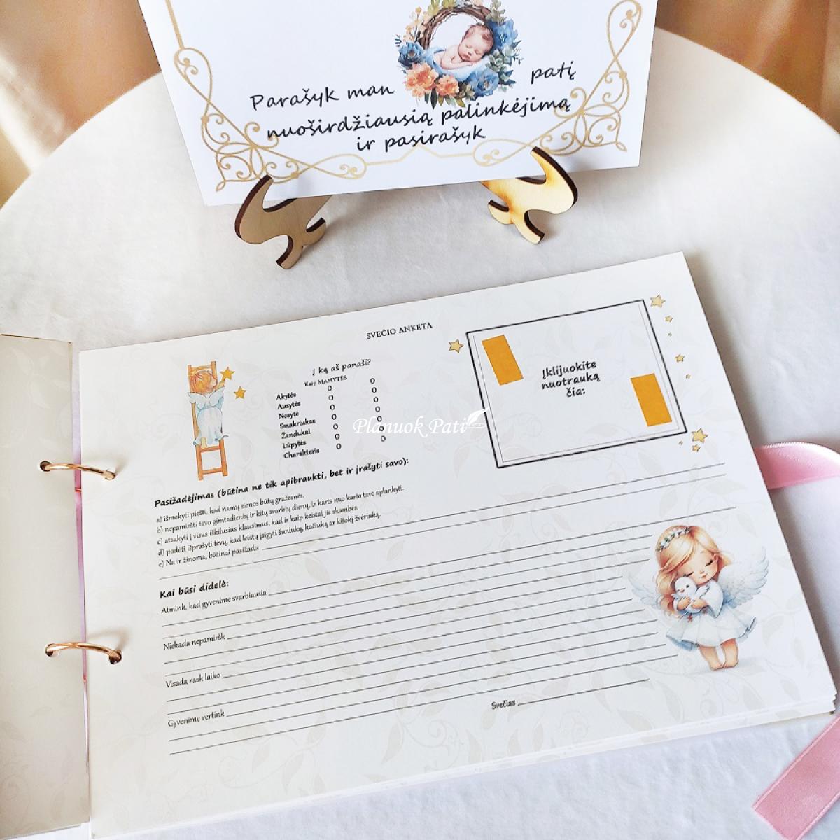 Krikštynų albumas Mėnulio Pasaka