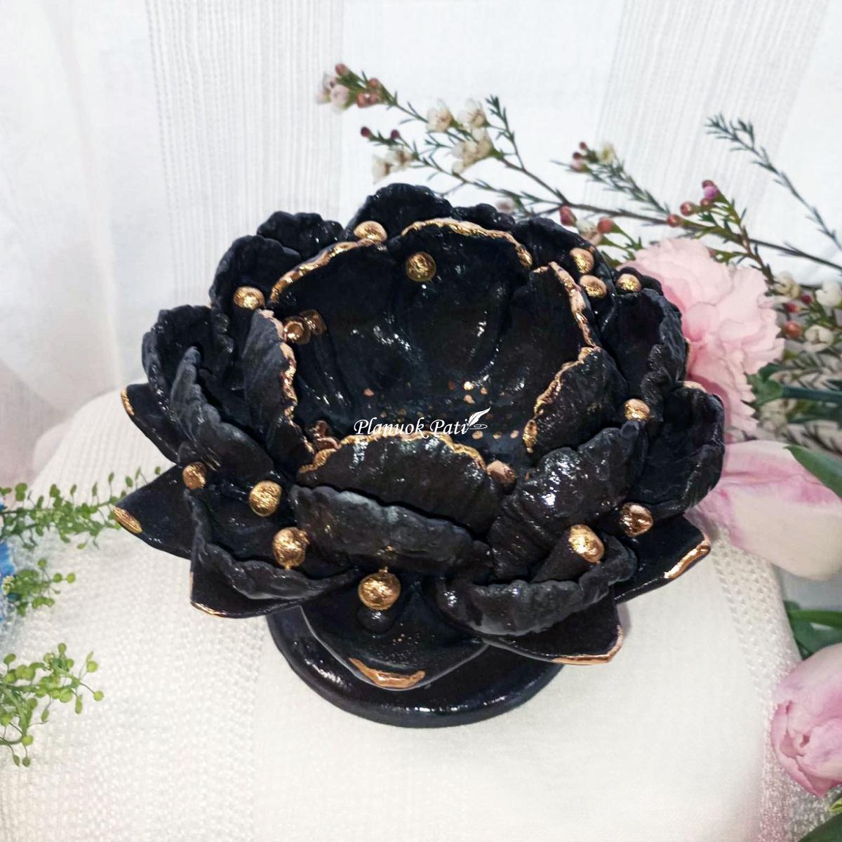 Šeimos židinys - Juodas bijūnas (blizgus)