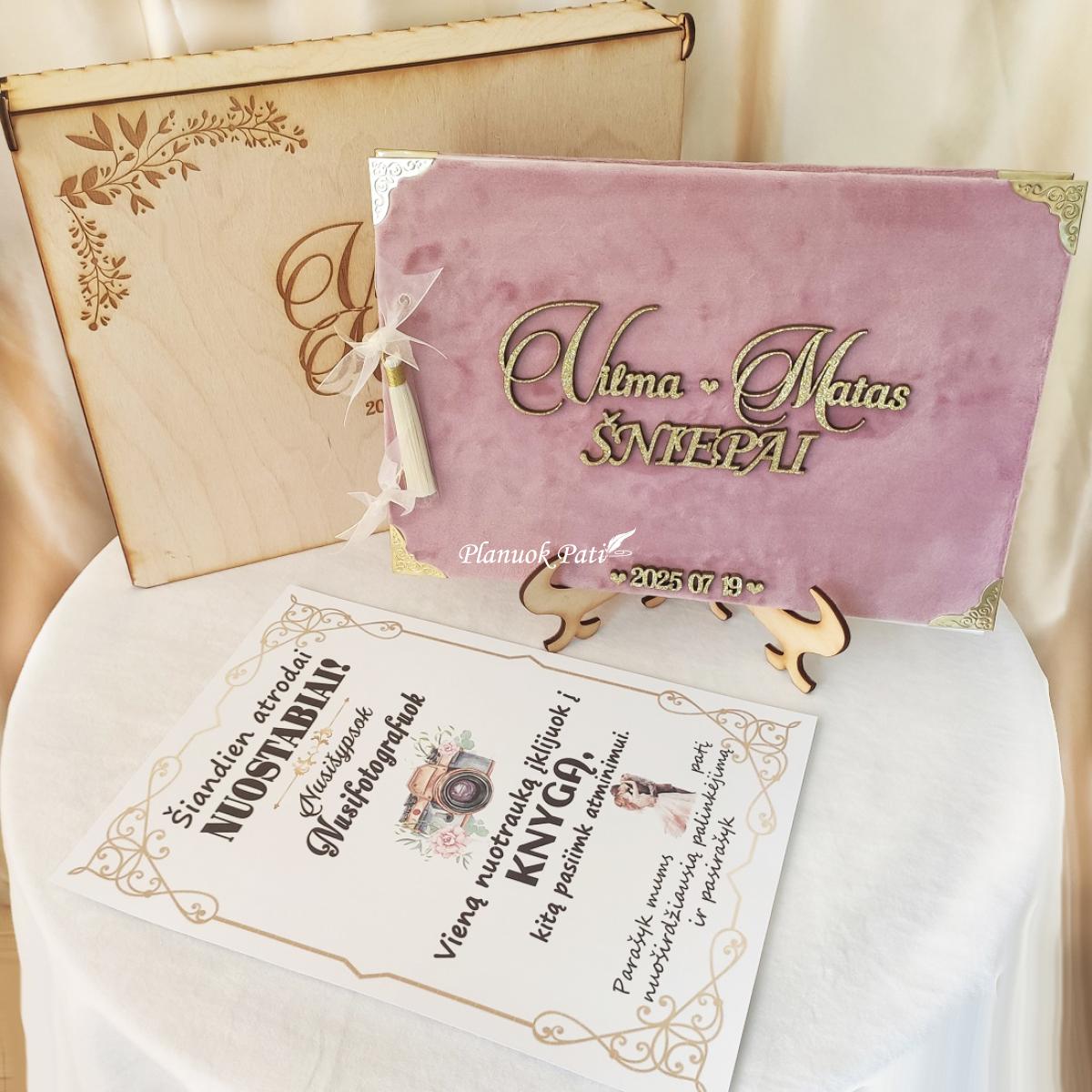 Vestuvių palinkėjimų knyga su personalizuotu užrašu