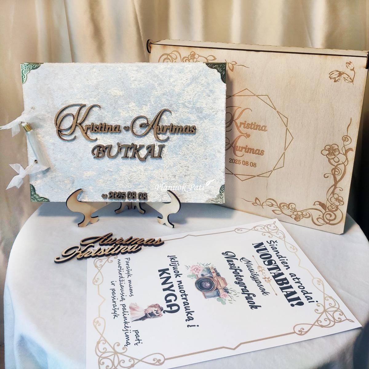Vestuvių palinkėjimų knyga su personalizuotu užrašu