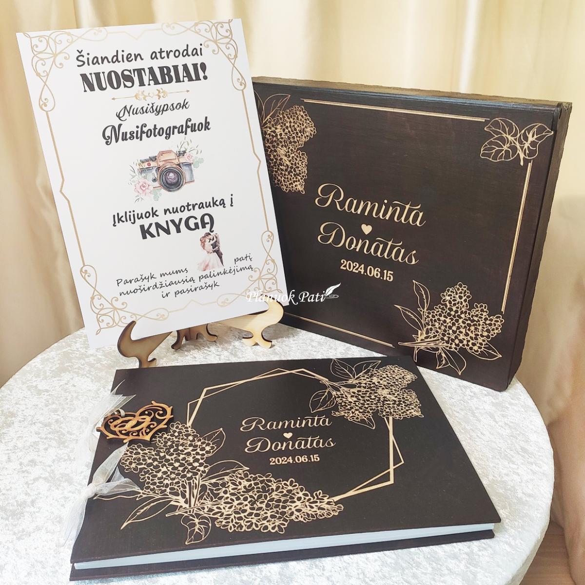 Vestuvinis palinkėjimų albumas Alyvų žiedai