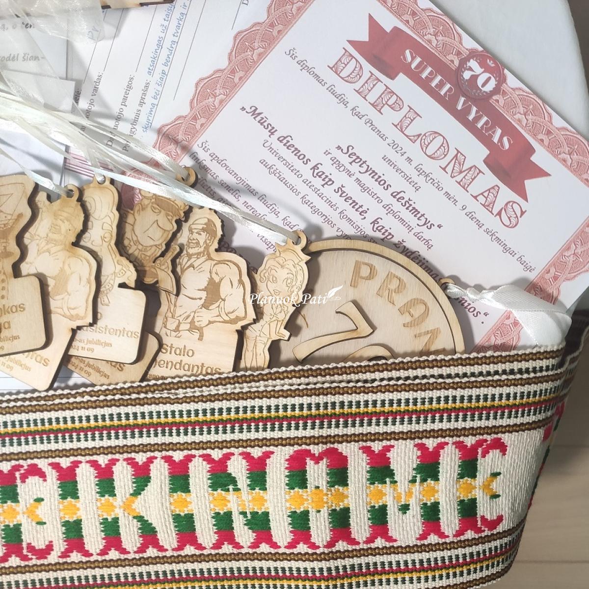 Komplektas jubiliejaus šventei