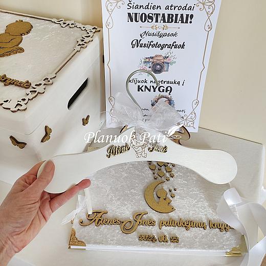 Krikštynų komplektas - krikštadėžė, albumas ir pakabėlė