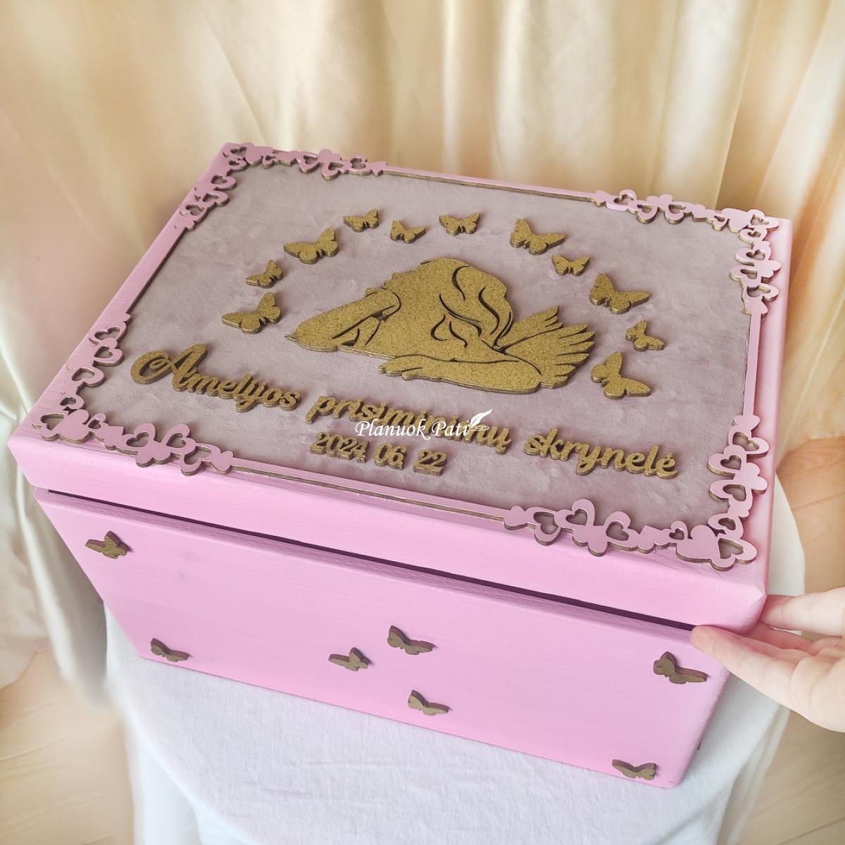 Krikštadėžė Tarp drugelių (įvairios spalvos)