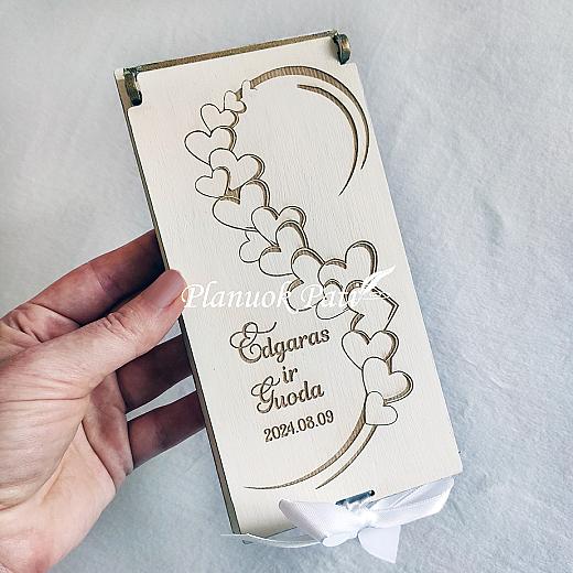 Medinis vokelis pinigams dovanoti