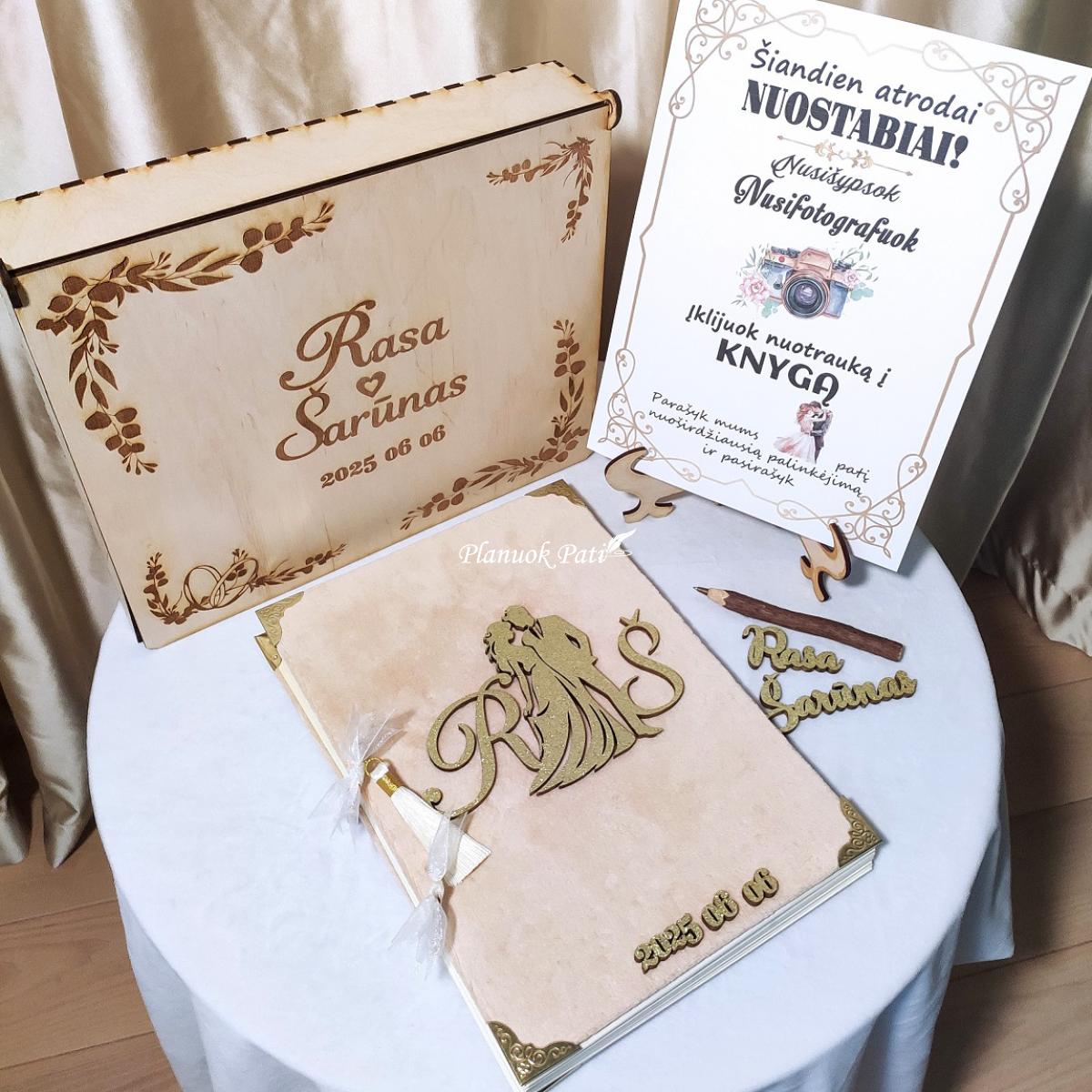 Palinkėjimų knyga vestuvėms Jaunieji