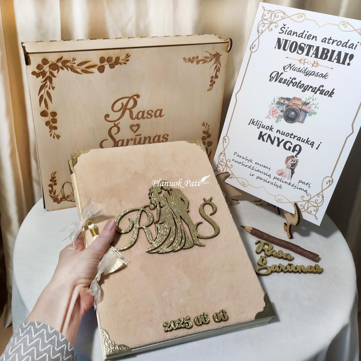 Palinkėjimų knyga vestuvėms Jaunieji