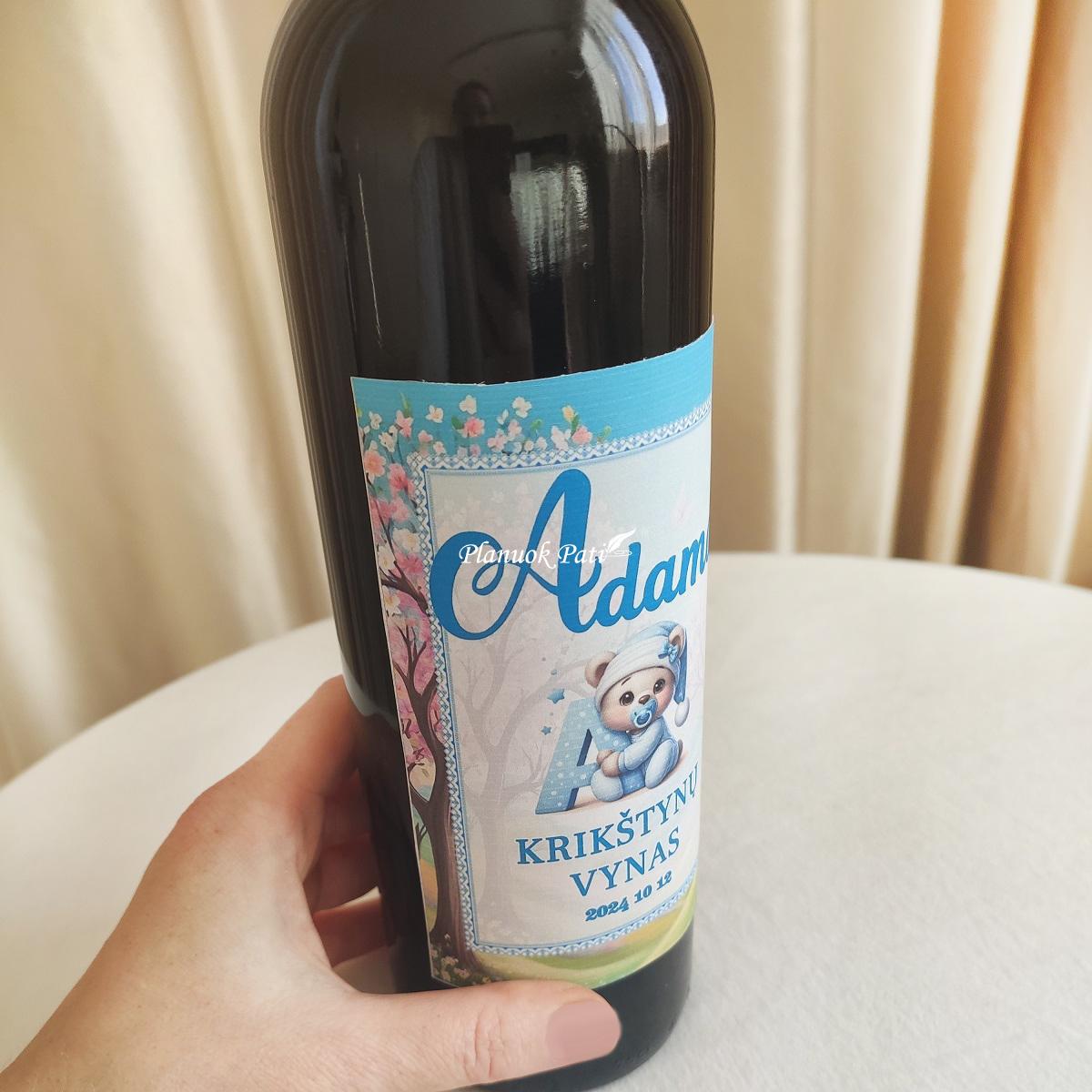 Lipni etiketė krikštynų vynui