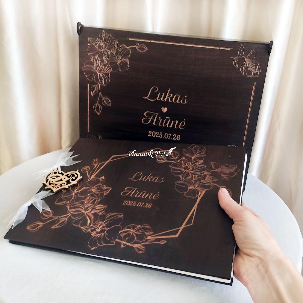 Vestuvių palinkėjimų knyga Orchidėjų žiedai