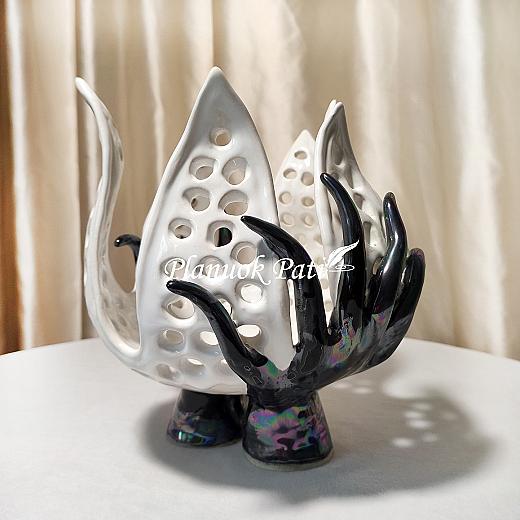 Šeimos židinys - Žiedas delnuose