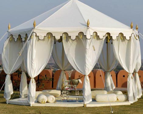 Šventė besilaukiančiai nuotakai