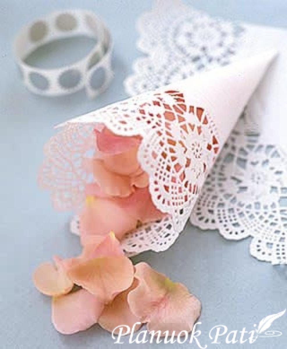 Tūtelė žiedlapiams