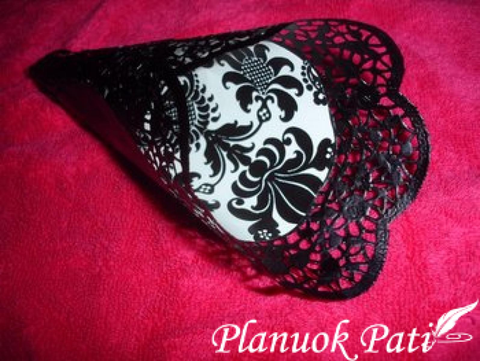 Tūtelė žiedlapiams