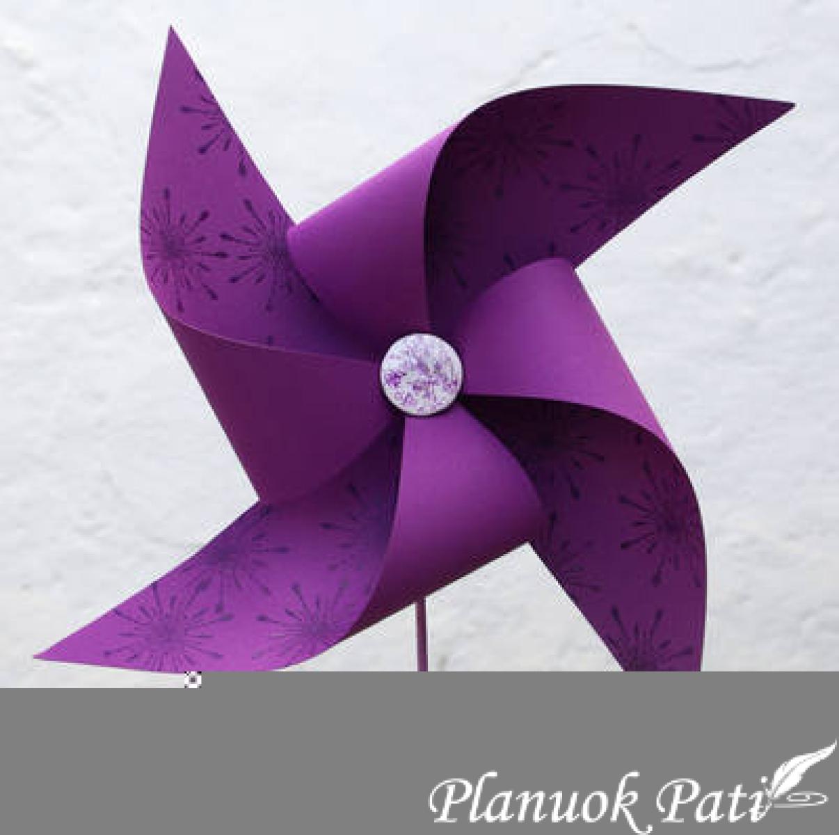 Vėjo malūnėlis šventės dekoravimui