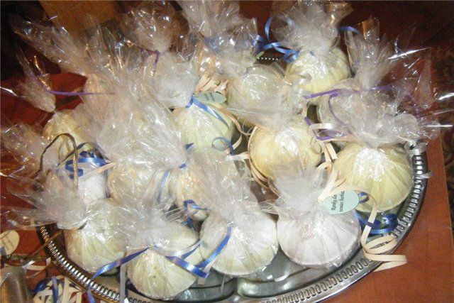 Vonios burbulas - dovanėlė svečiams