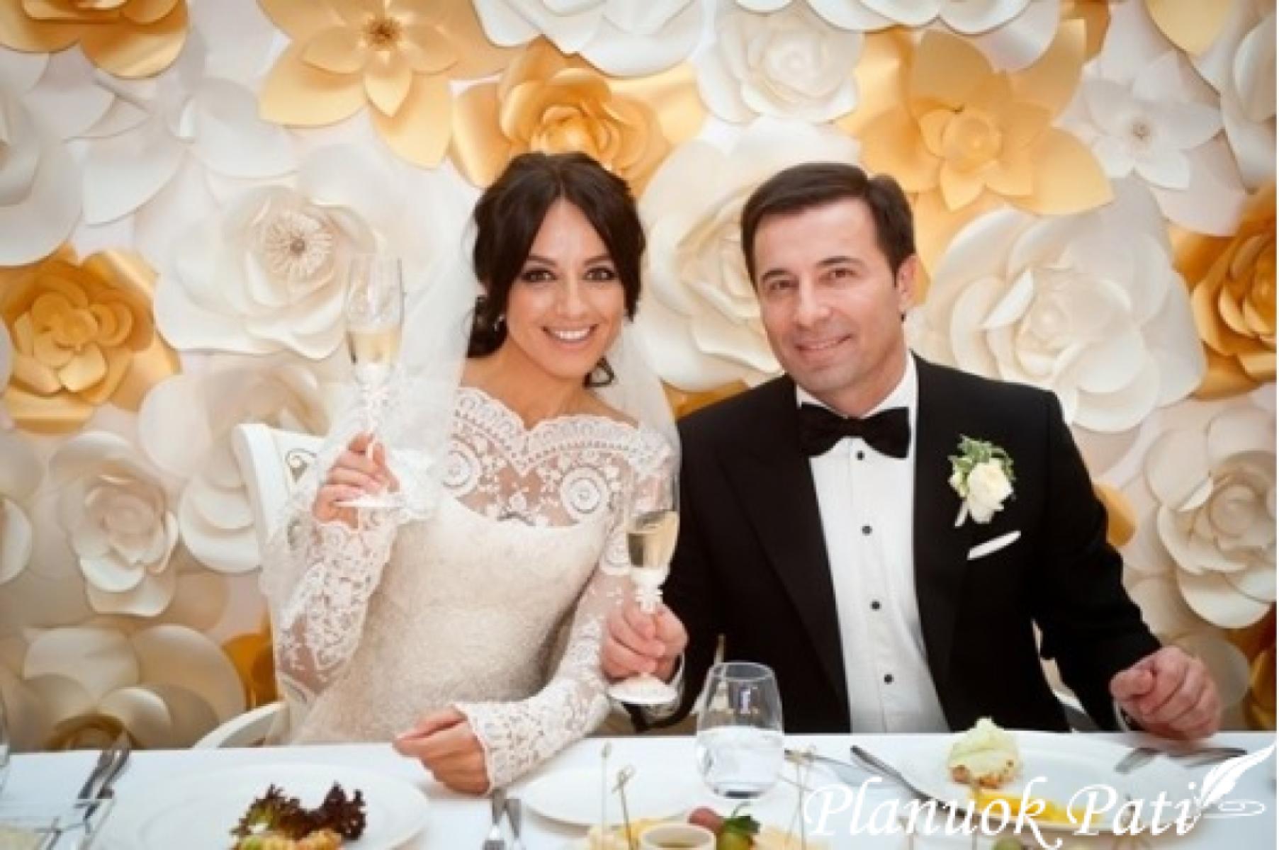 3D popierinės rožės