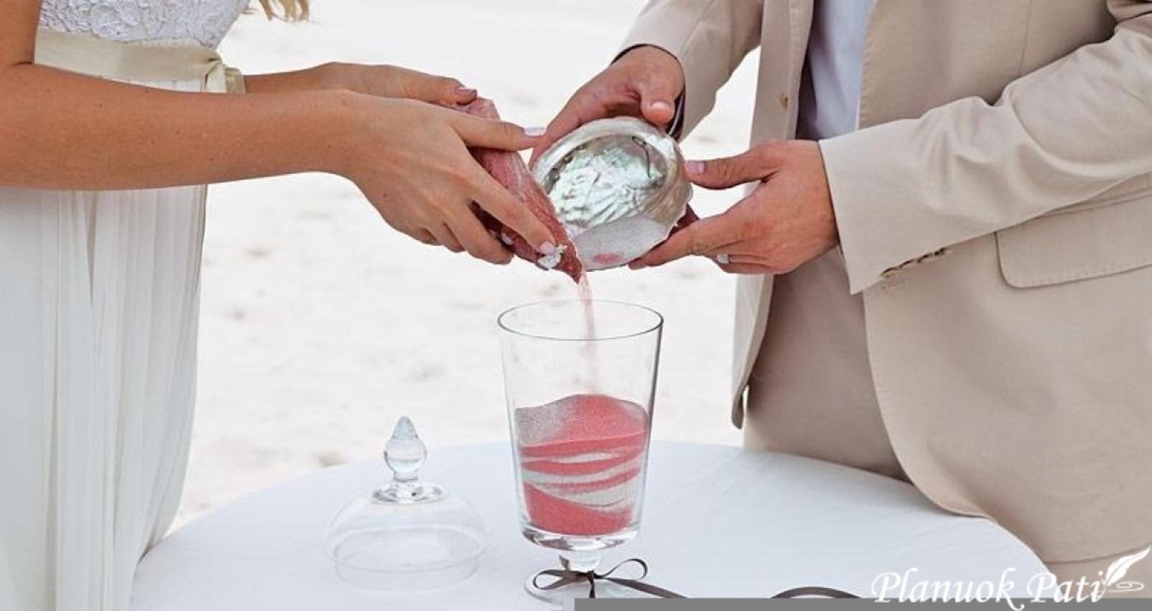 Spalvotas smėlis - smėlio ceremonijai