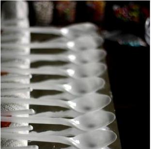 Šokoladiniai šaukštukai smaližiams