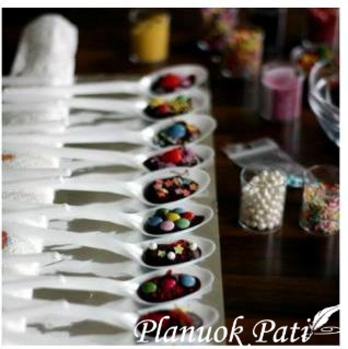 Šokoladiniai šaukštukai smaližiams