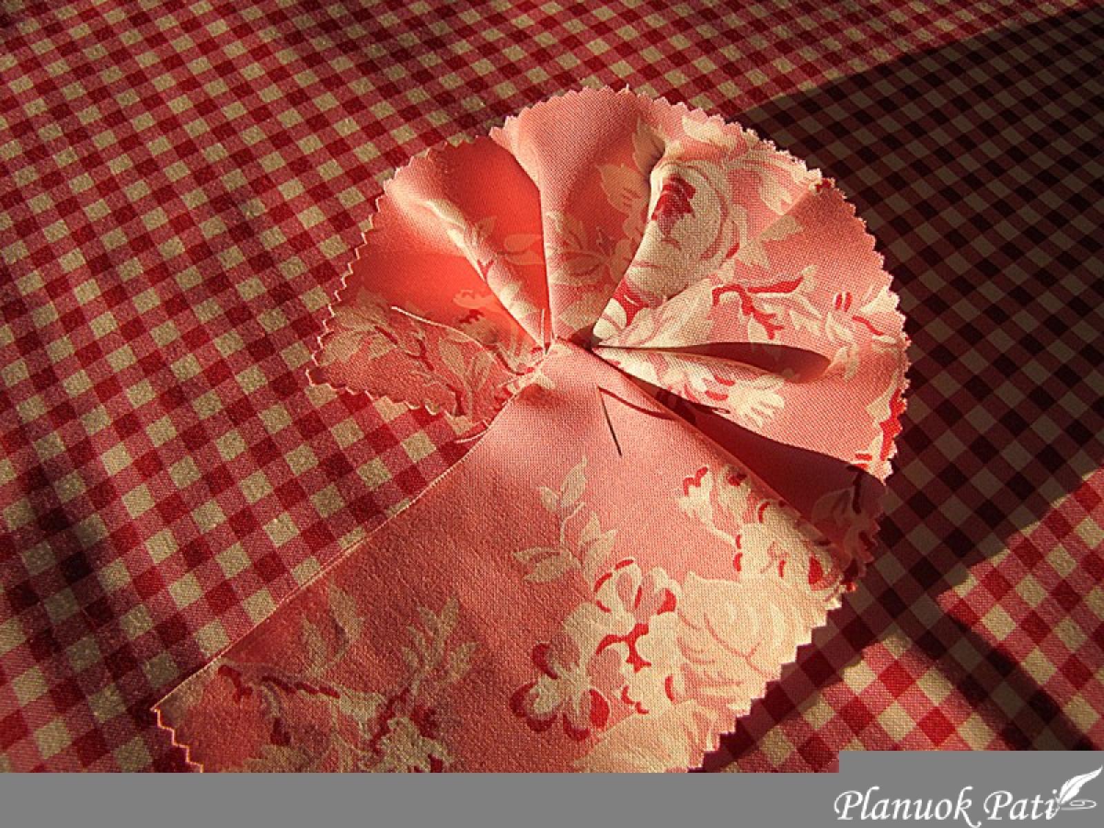 Stilinga prijuostė iš virtuvinio rankšluostuko