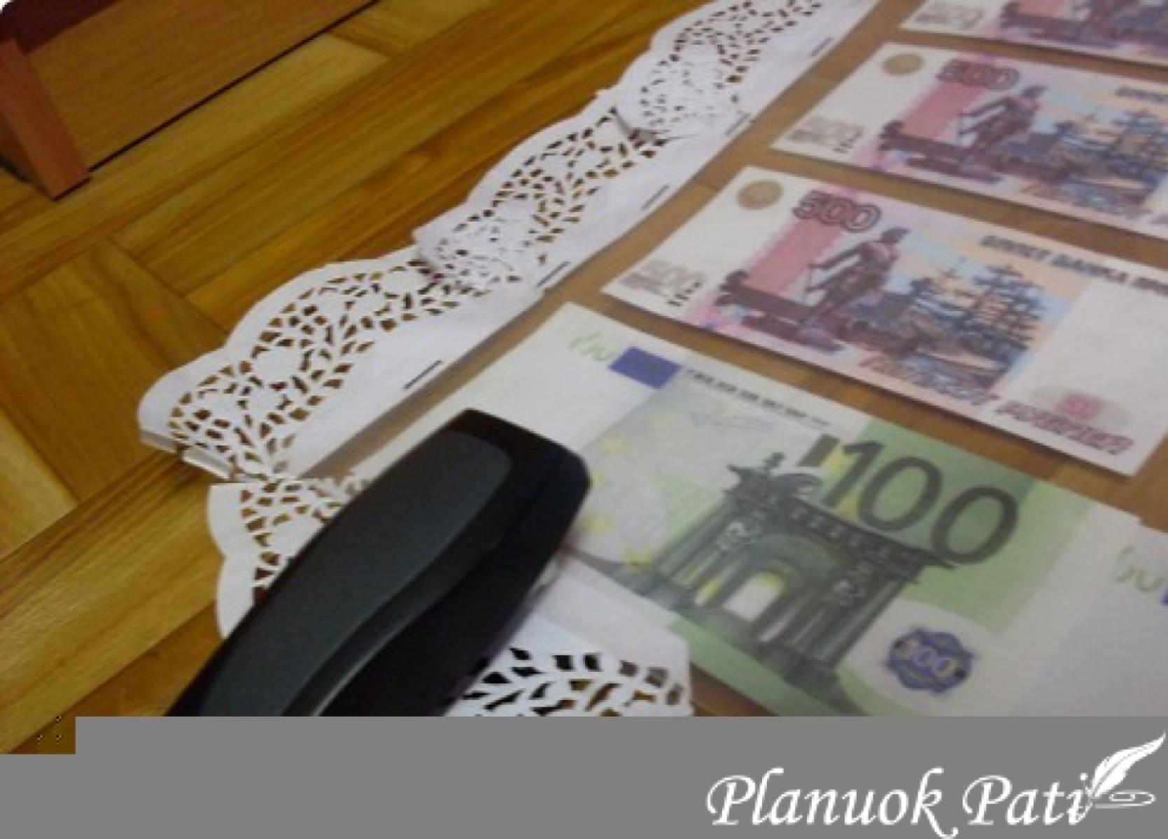 Pinigų antklodė - išlydint jaunuosius miegoti