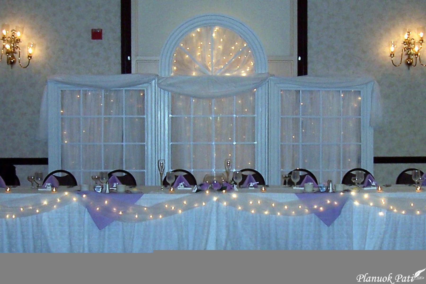 Lempučių girlianda - dekoracija vestuviniam stalui