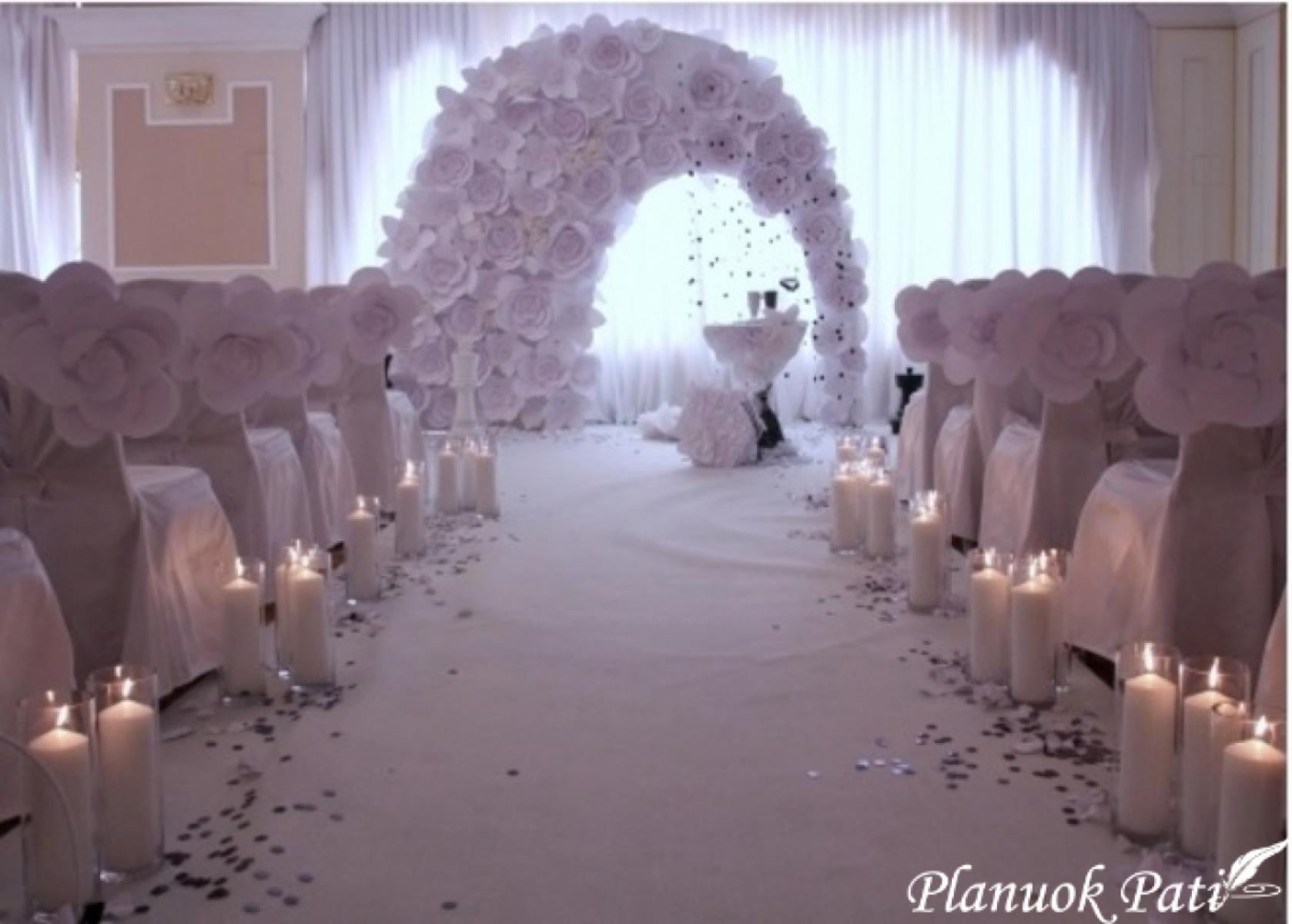 Bažnyčios dekoras - kaip papuošti santuokos ceremonijai