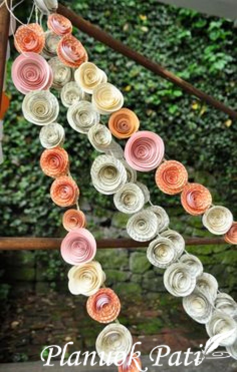 Vestuvių dekoracija - 3D gėlės