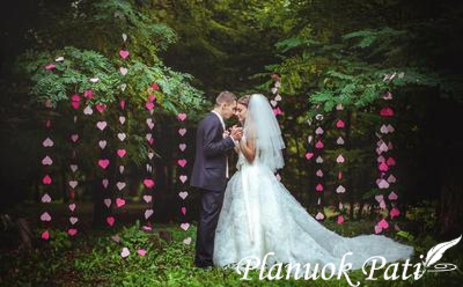 Girliandos - dekoracija vestuvėms