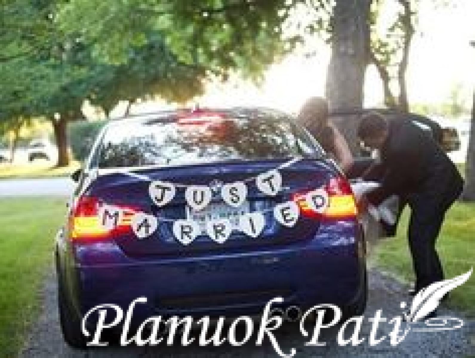 Idėjos kaip papuošti automobilius vestuvėms