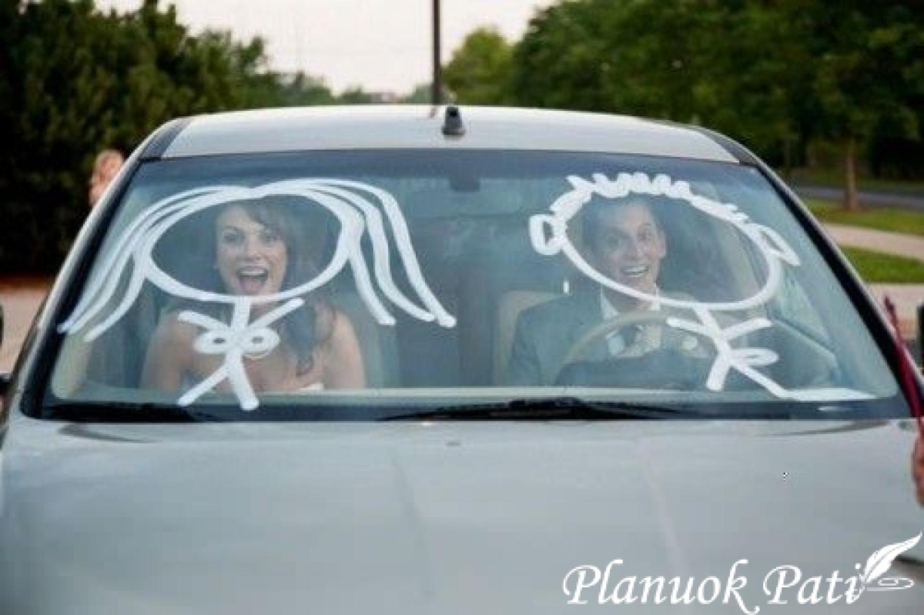 Idėjos kaip papuošti automobilius vestuvėms