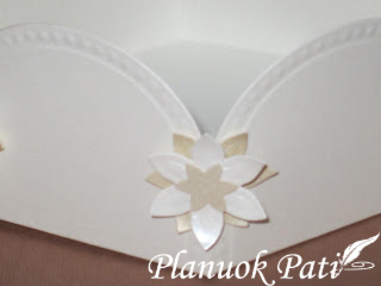 Krepšelis - saldainiams, žiedlapiams ar dovanėlei