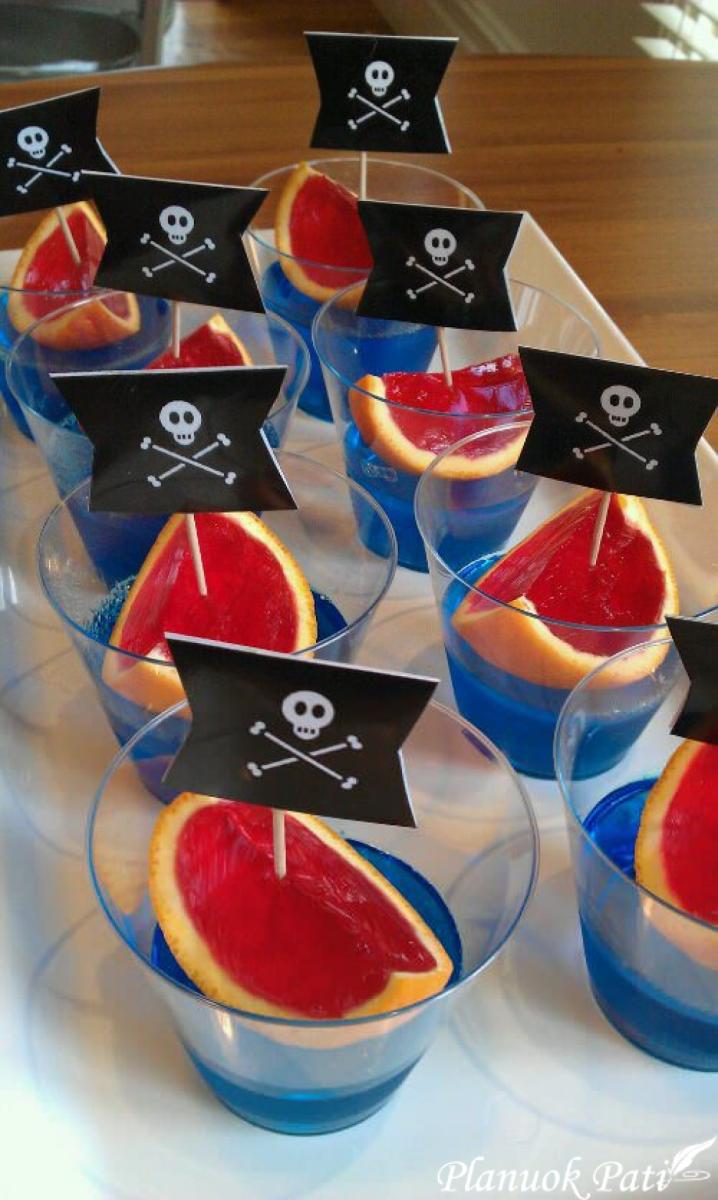 Žele piratų baliui