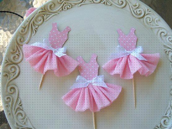 Labai mergaitiški smeigtukai sumuštiniams