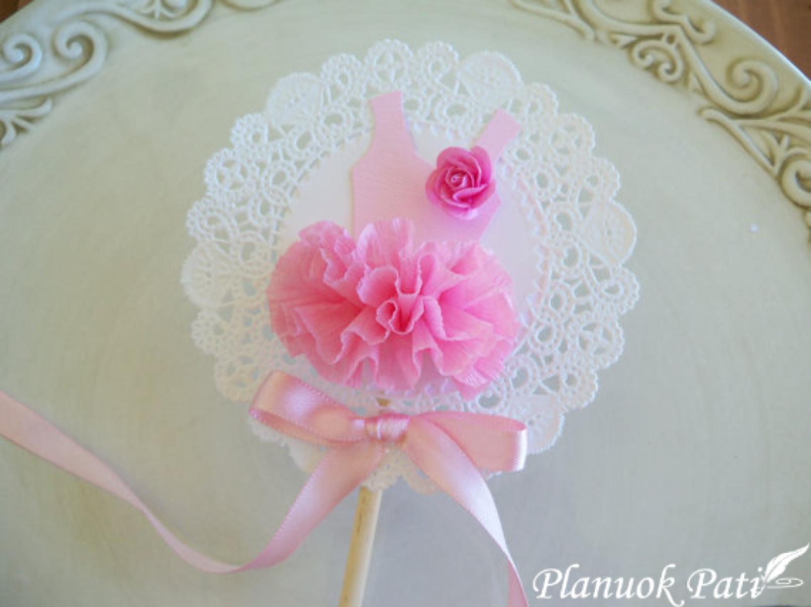 Labai mergaitiški smeigtukai sumuštiniams