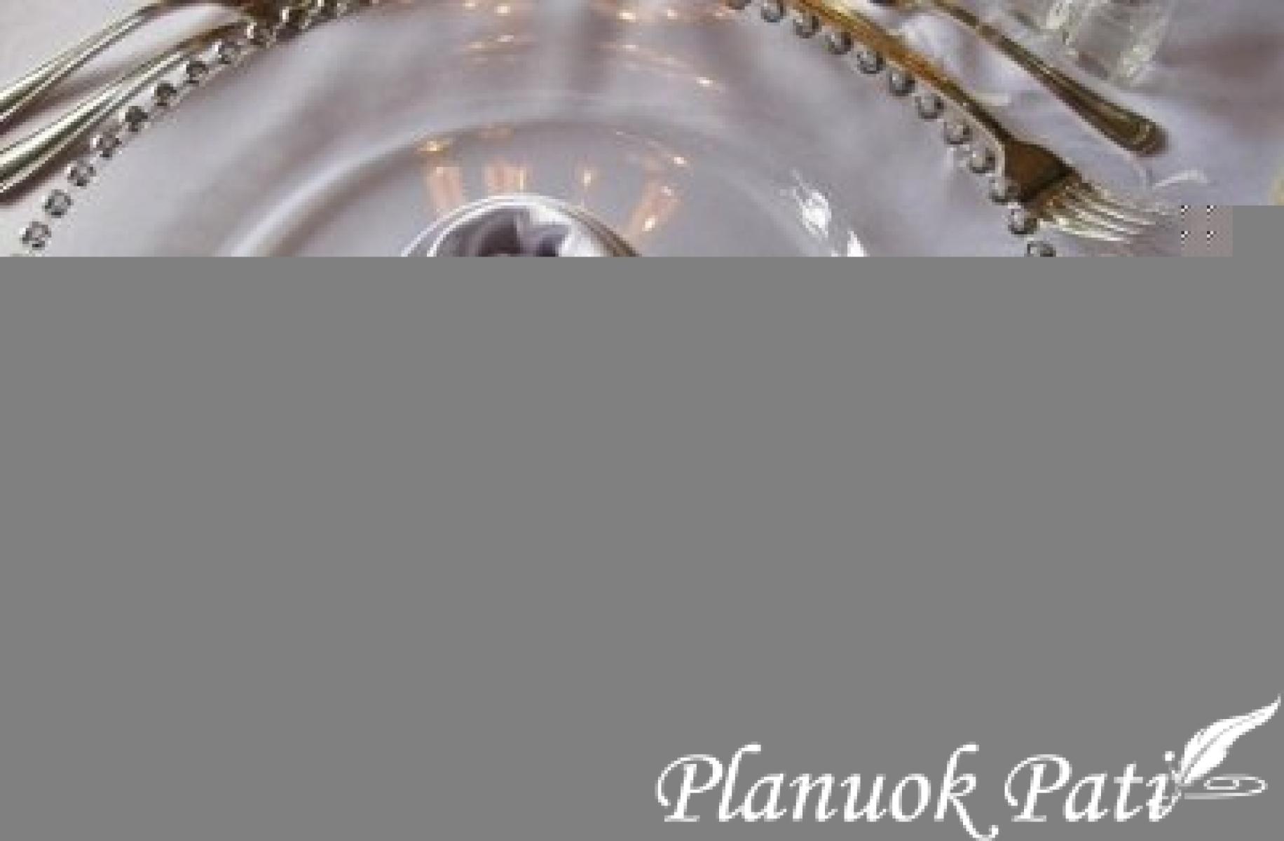 Servetėlės - stalo dekoro elementas