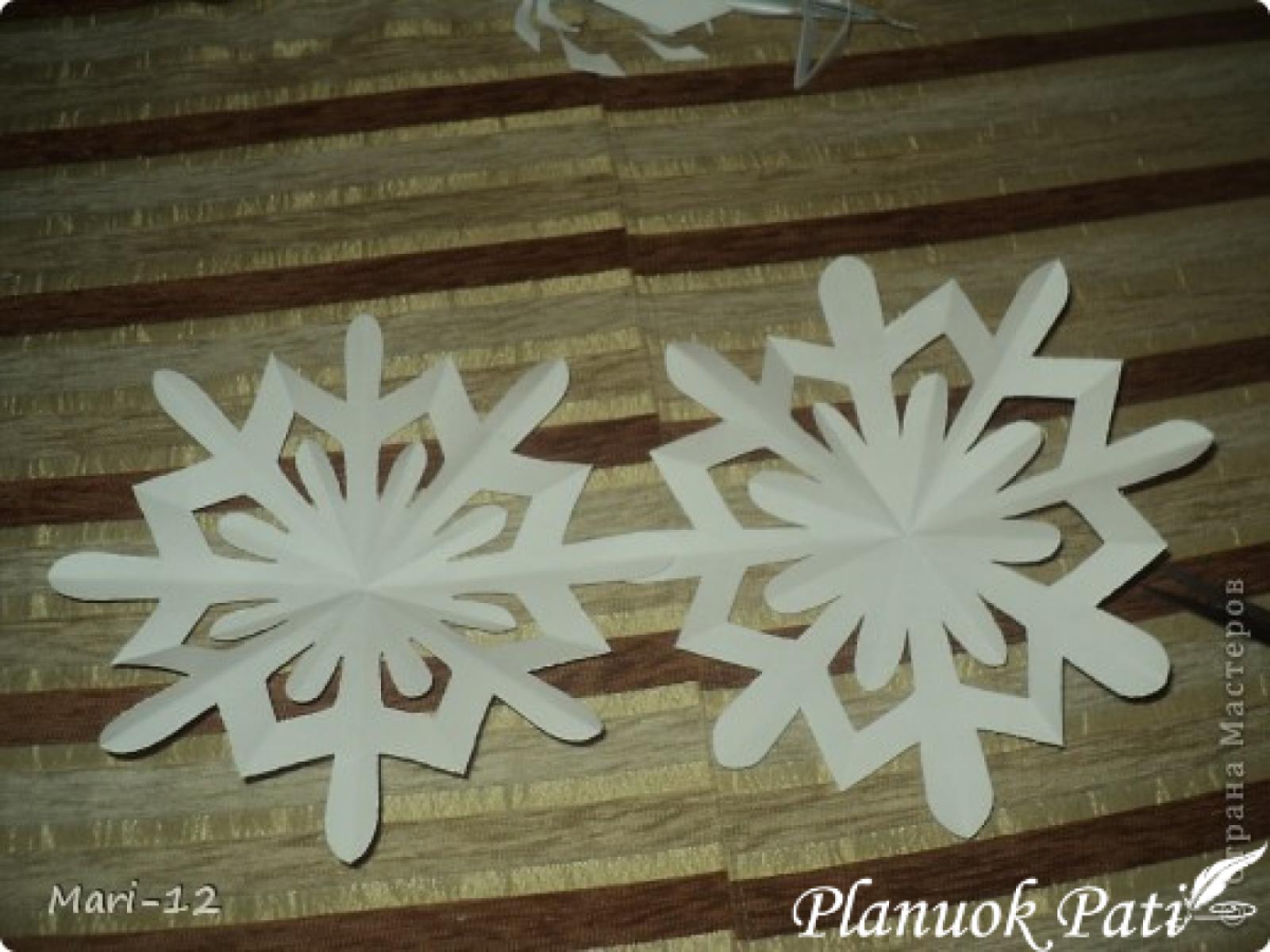 Užuolaidos iš snaigių