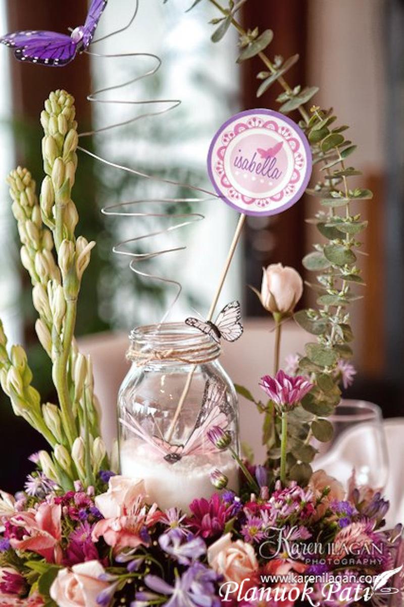 Krikštynos drugelių tema