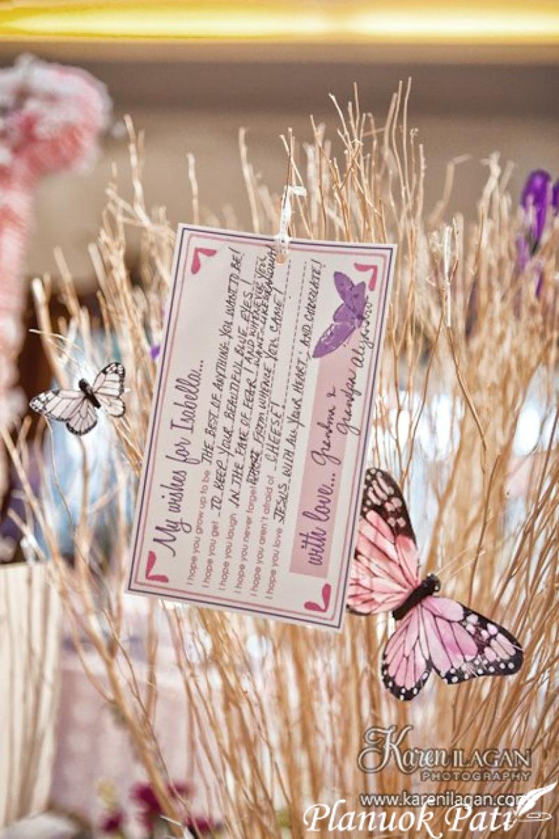 Krikštynos drugelių tema