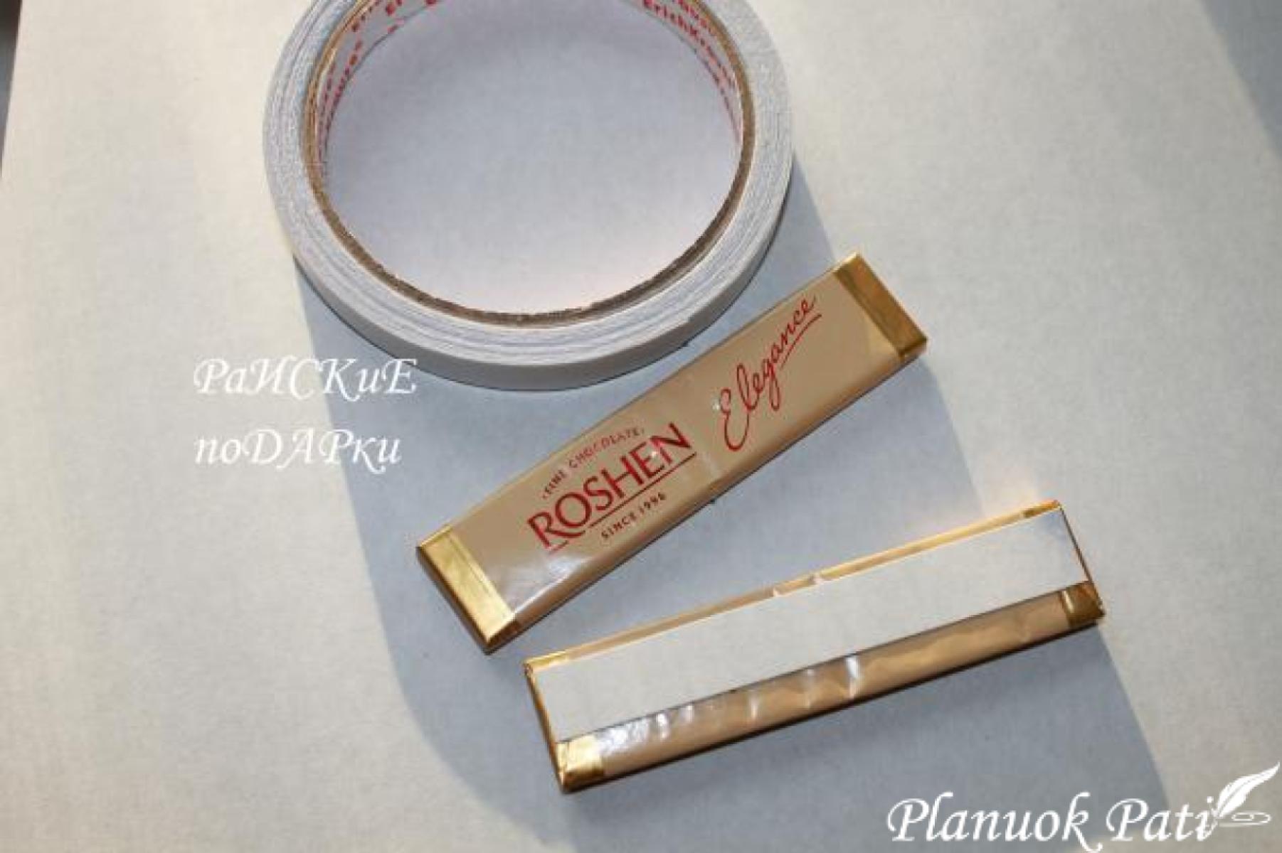 Fotoaparatas iš šokolado ir kavos