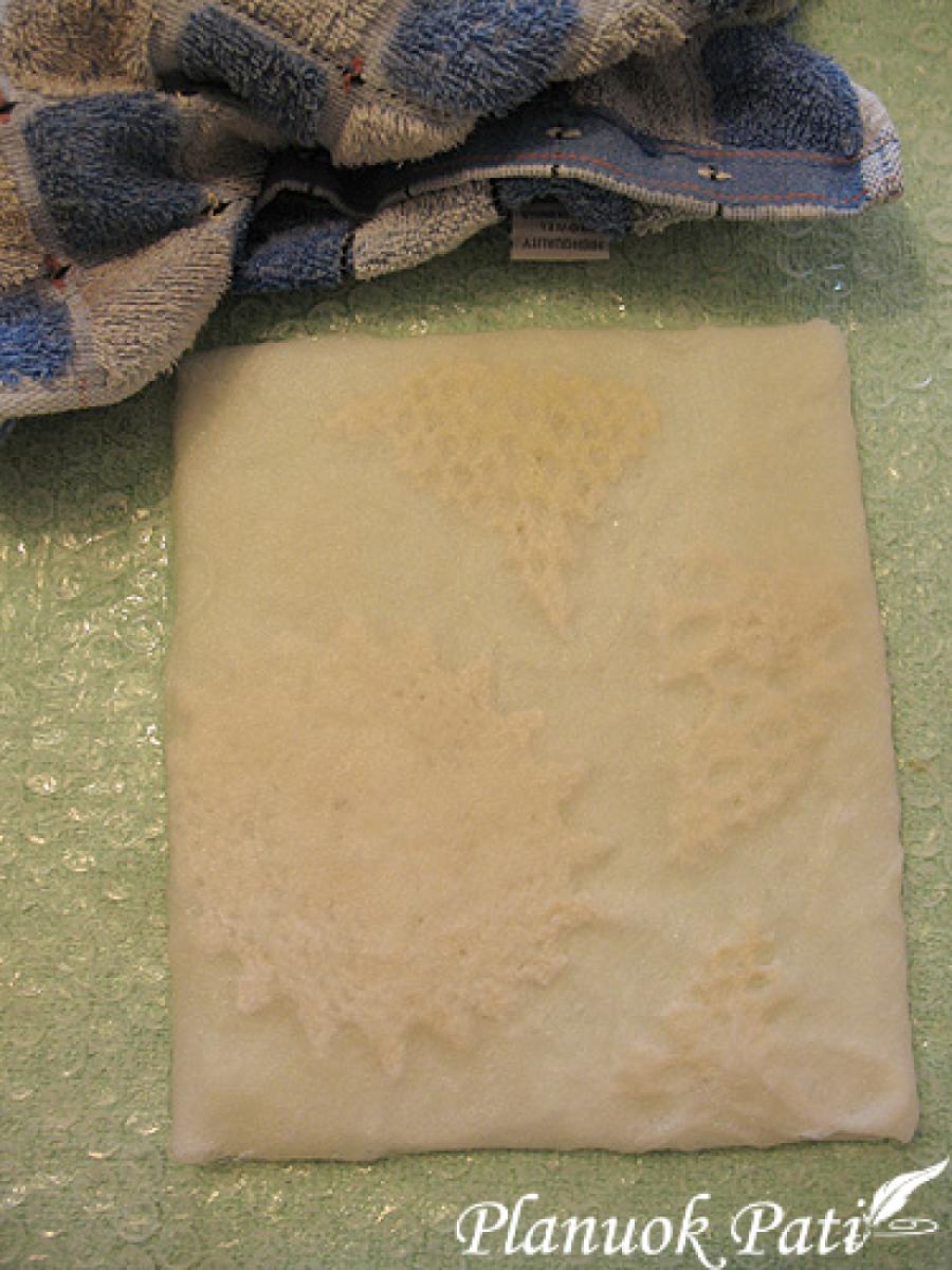 Vilnoniai ažūriniai gaubtai