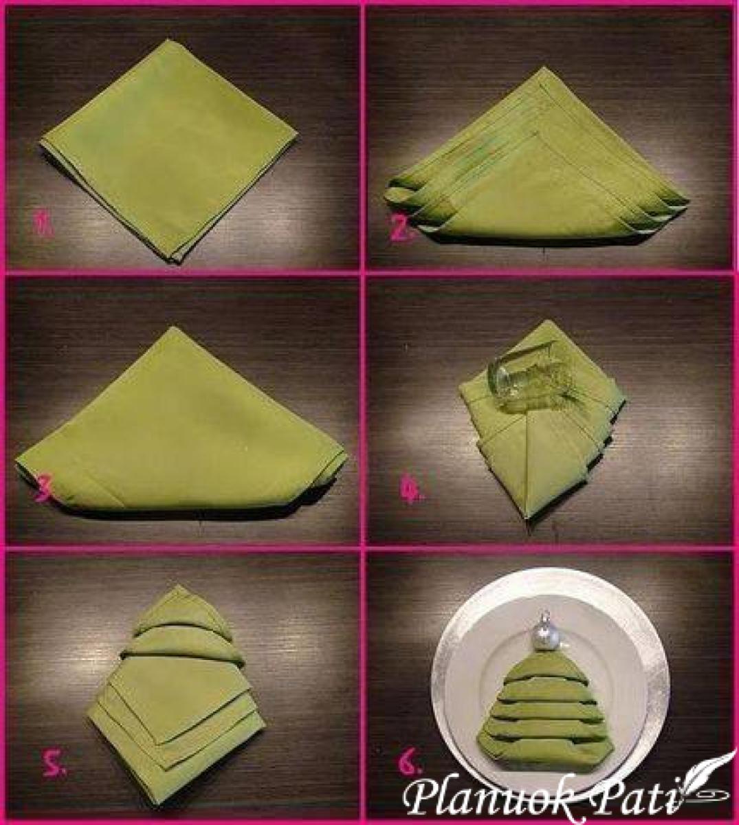 Kalėdinės stalo servetėlės