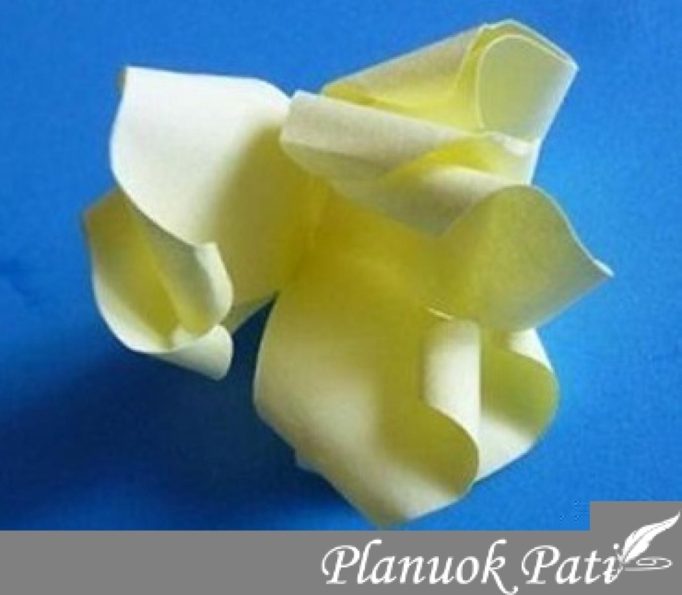 Gėlytė iš popieriaus