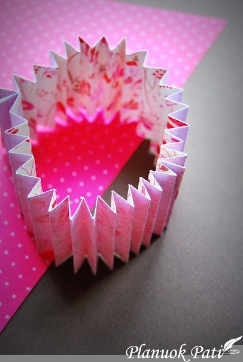 Girlianda su raidėmis