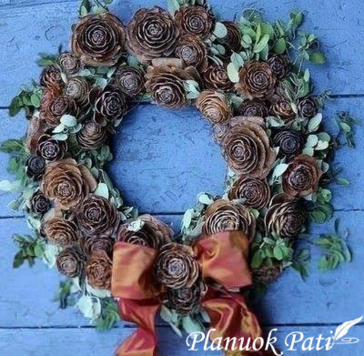 Gėlytės iš kankorėžių