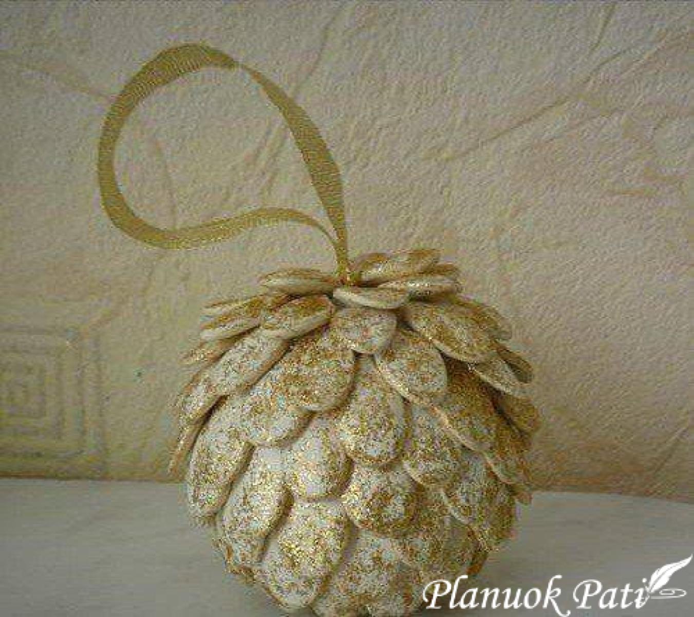 Bumbulas iš moliūgo sėklų