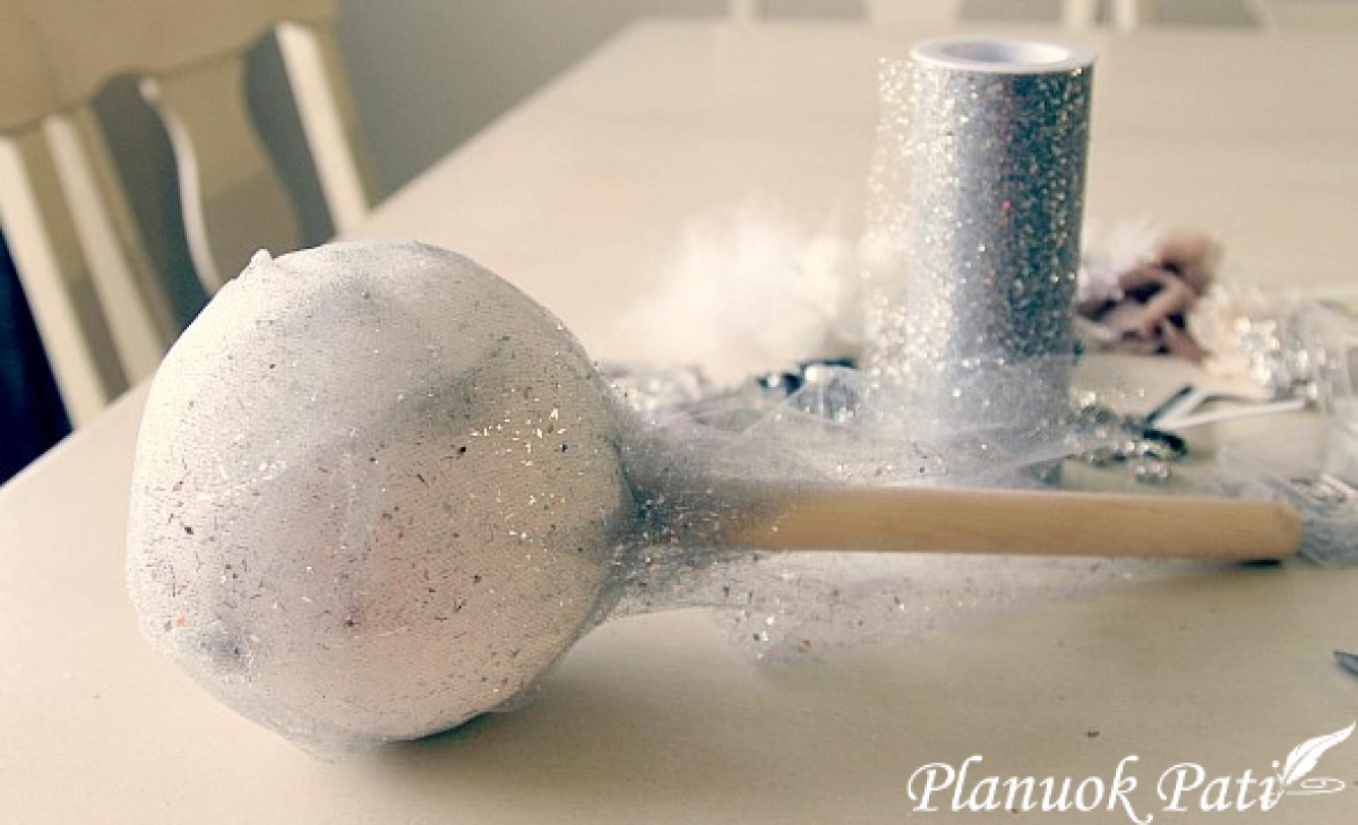 Puokštė iš karoliukų