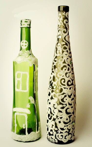 Buteliai, dekoruoti manų kruopomis